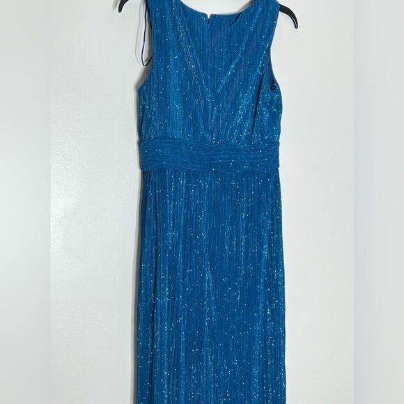 R&M Richards SZ 6Teal Peacock Glitter Pleated V-Neck Sleeveless Dress size 8 - Picture 3 of 9